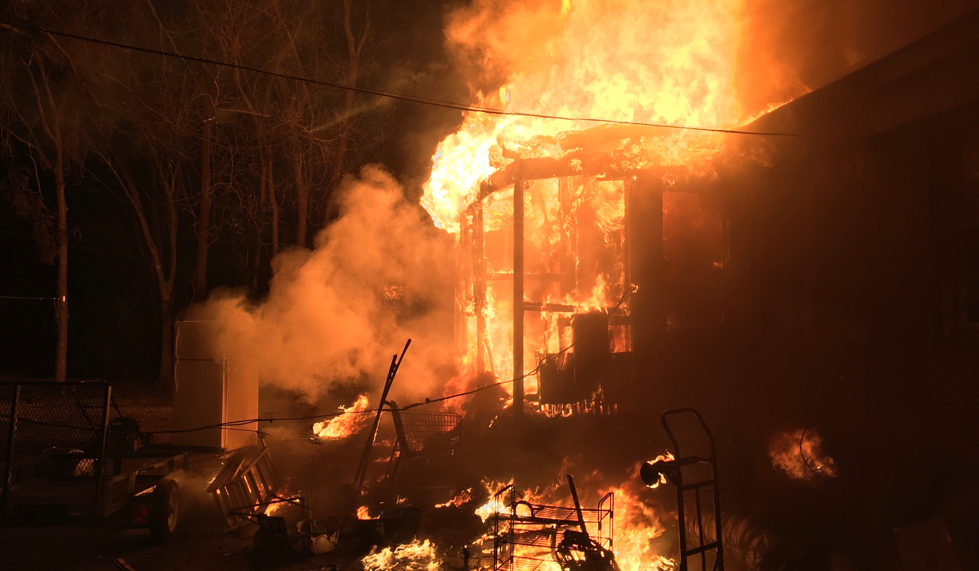 First-in size-ups and radio reports firefighting training class fire image